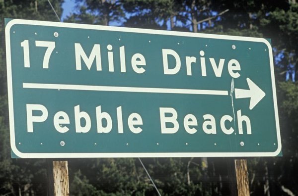 Pioneer Trails 17_mile_drive_sign (Medium).jpg