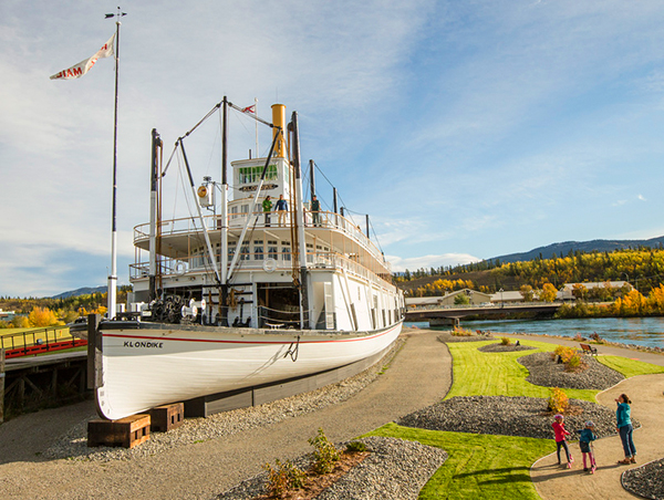 Alaska and the Yukon Explorer Alaska-Yukon-Explorer-3_ds959_3 (1).jpg