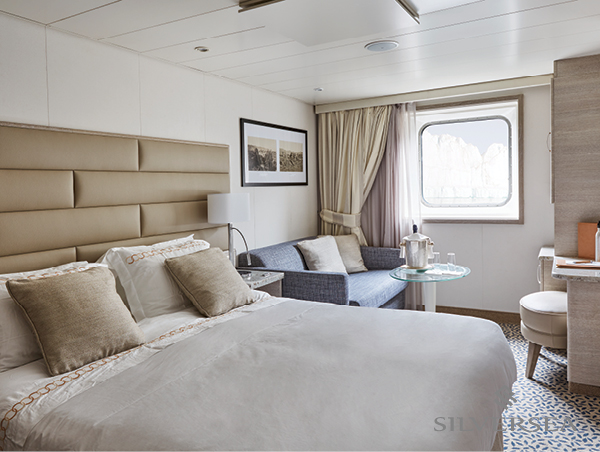 Silver Explorer Explorer5.jpg