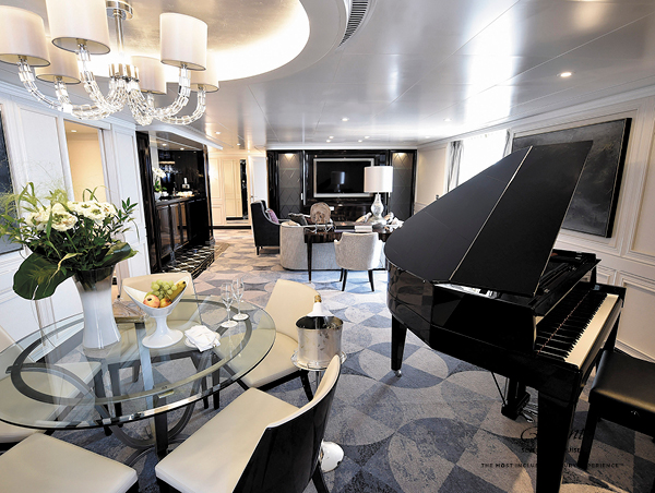 Seven Seas Explorer SS Explorer4.jpg