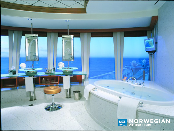 Norwegian Star Star3.jpg