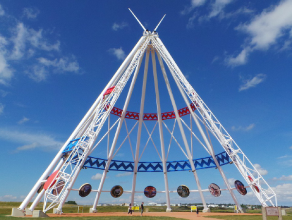 Canadian Heartland Exploring Historic Saskatchewan The-Canadian-Heartland-Tour2.jpg