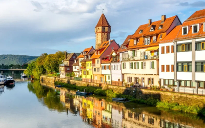 The River Main Sampler: From Frankfurt's Glass to Wurzburg's Stone The-River-Main-Sampler-From-Frankfurt-s-Glass-to-W-rzburg-s-Stone_pk35056_1.jpg