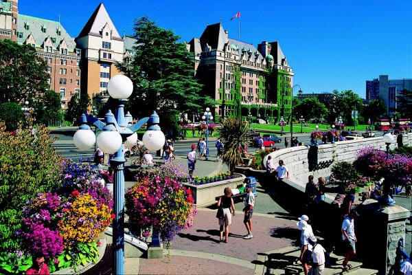 The Canadiana canadiana 3.jpeg