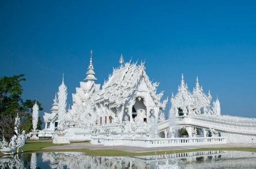 Chang Mai and Chiang Rai chang-mai-white-temple.jpg