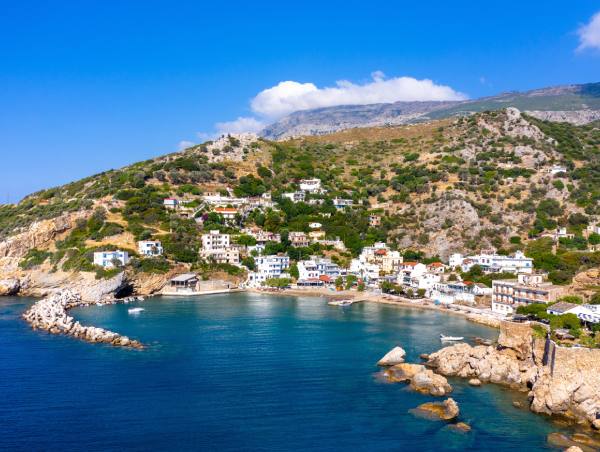 Island Northeastern Aegean Islands destination-ikaria.jpg