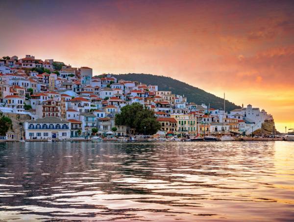 Island Sporades destination-skopelos.jpg