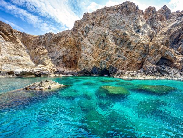 Island Cyclades destination-tinos.jpg